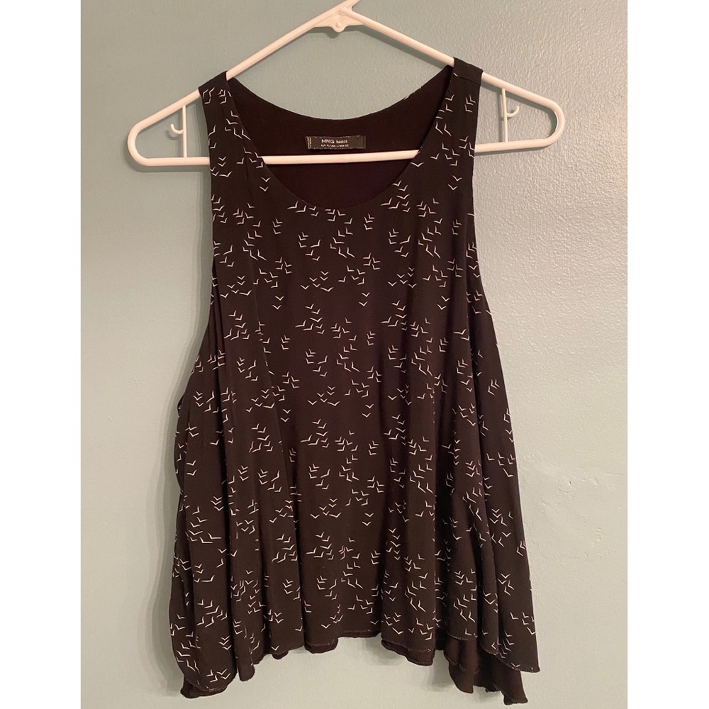 Black & White Print Flowing Tank